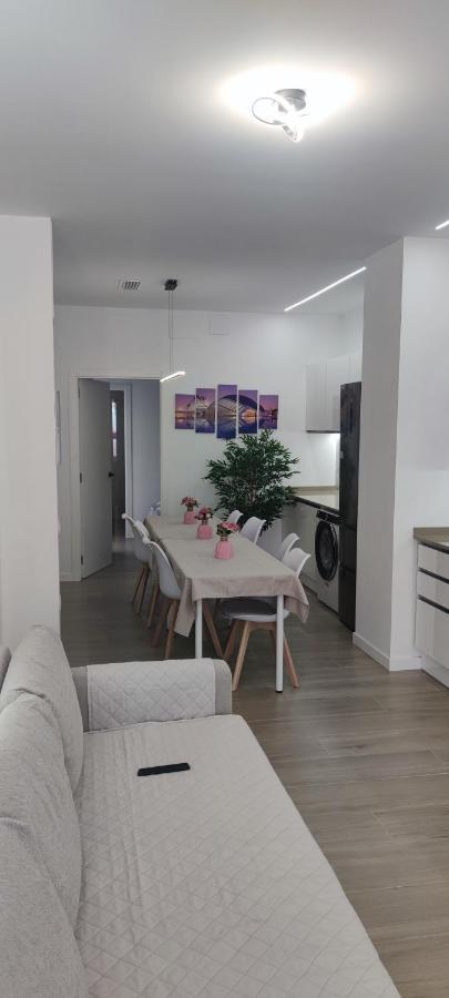 Apartamento 4 Habitaciones 2 Banos Ciudad De Las Ciencias Vt-55209-V บาเลนเซีย ภายนอก รูปภาพ